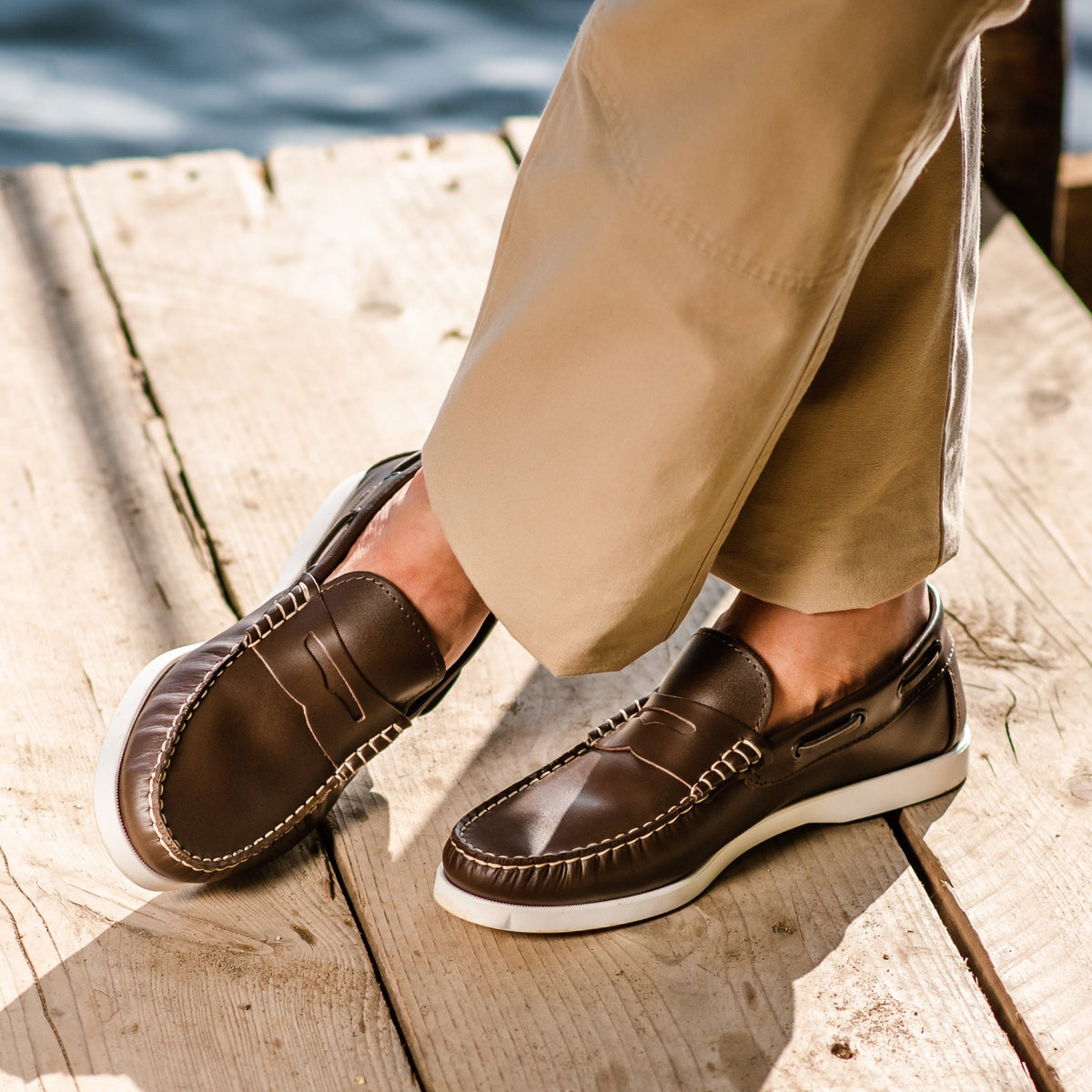 Mocassins bateau 02 à bride en cuir - Marron foncé